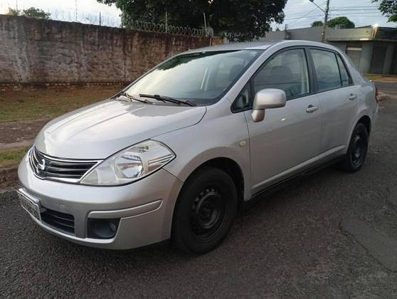 NISSAN TIIDA 1.8 S 16V FLEX 4P AUTOMÁTICO